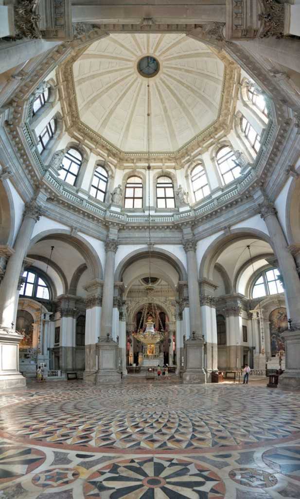 Санта-мария делла салюте в венеции – самый большой купольный храм