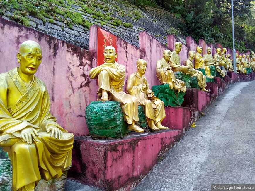 Монастырь 10000 будд в гонконге