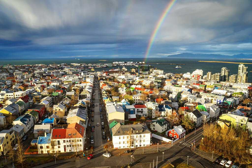 Фото Перлана в Рейкьявике, Исландия. Большая галерея качественных и красивых фотографий Перлана, которые Вы можете смотреть на нашем сайте...