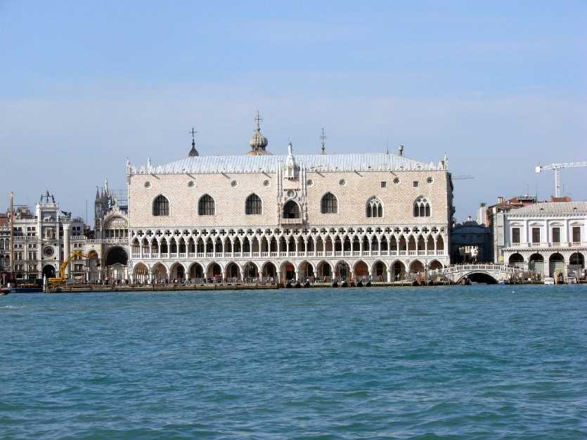 О дворце дожей в венеции: кто такие, описание, билеты онлайн в палаццо дукале