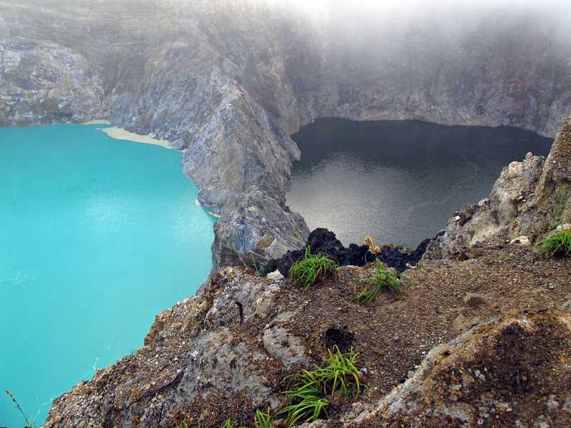 Келимуту - национальный парк в индонезии | путеводитель по красивым местам
