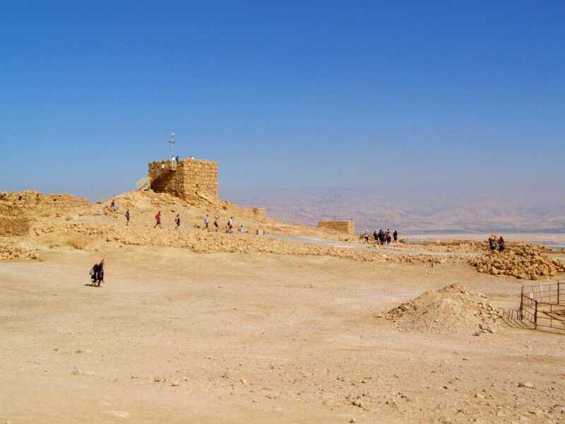 Крепость масада - кладбище обреченных. израиль