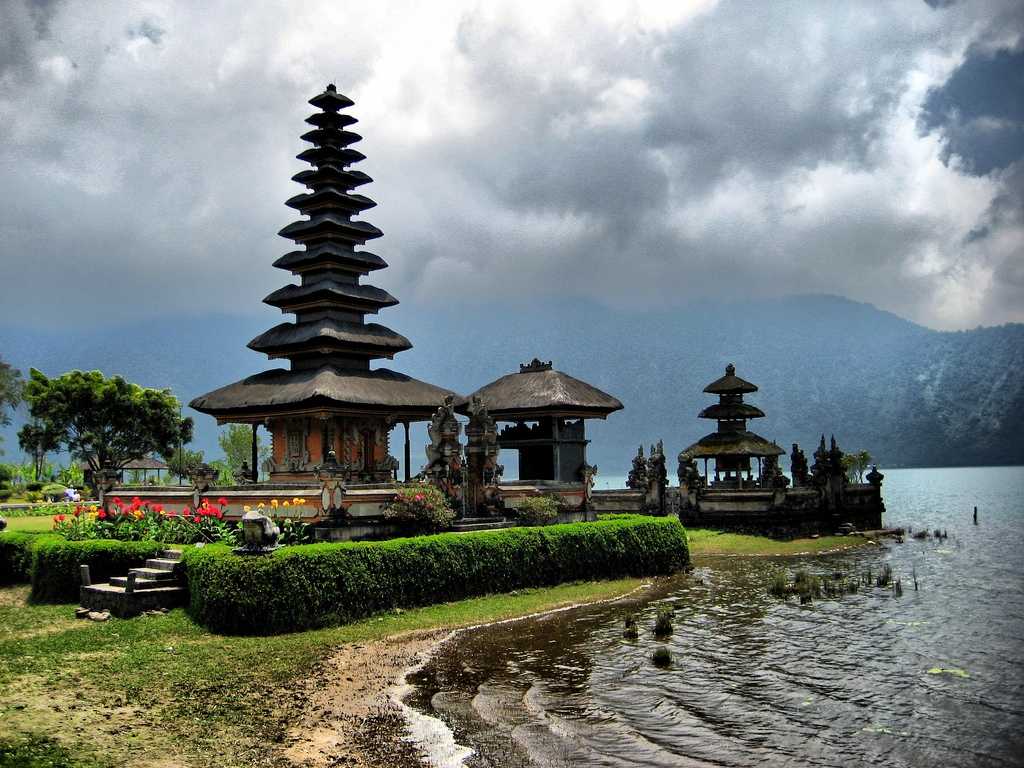 Достопримечательности индонезии — описание и фото, что посмотреть в индонезии