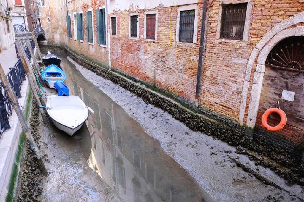 Ушла вода из венеции