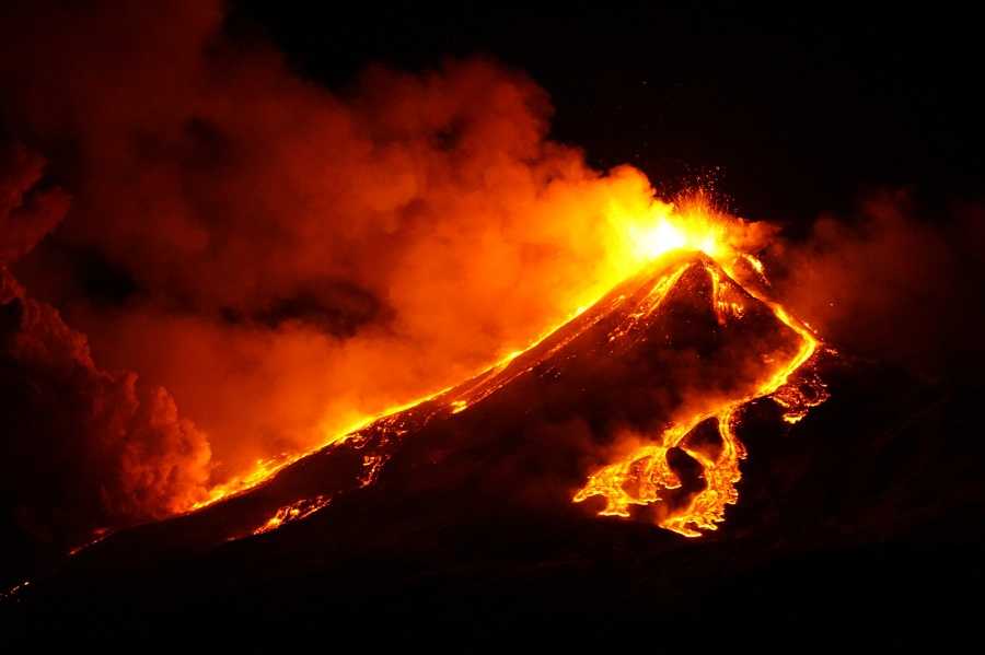 Вулкан этна 2020, сицилия. где находится, высота, извержение, новости, фото, как добраться, экскурсии, отели – туристер.ру