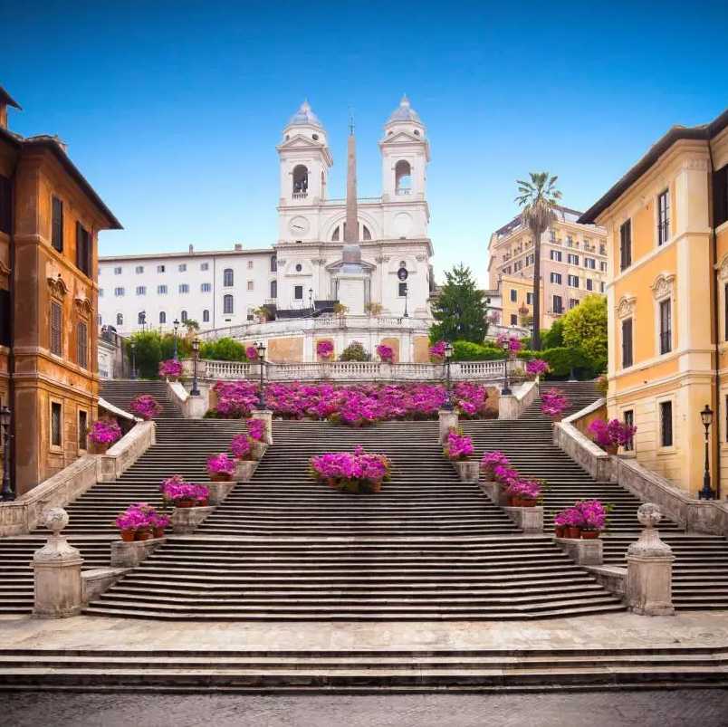 Фото Испанской лестницы в Риме, Италия. Большая галерея качественных и красивых фотографий Испанской лестницы, которые Вы можете смотреть на нашем сайте...