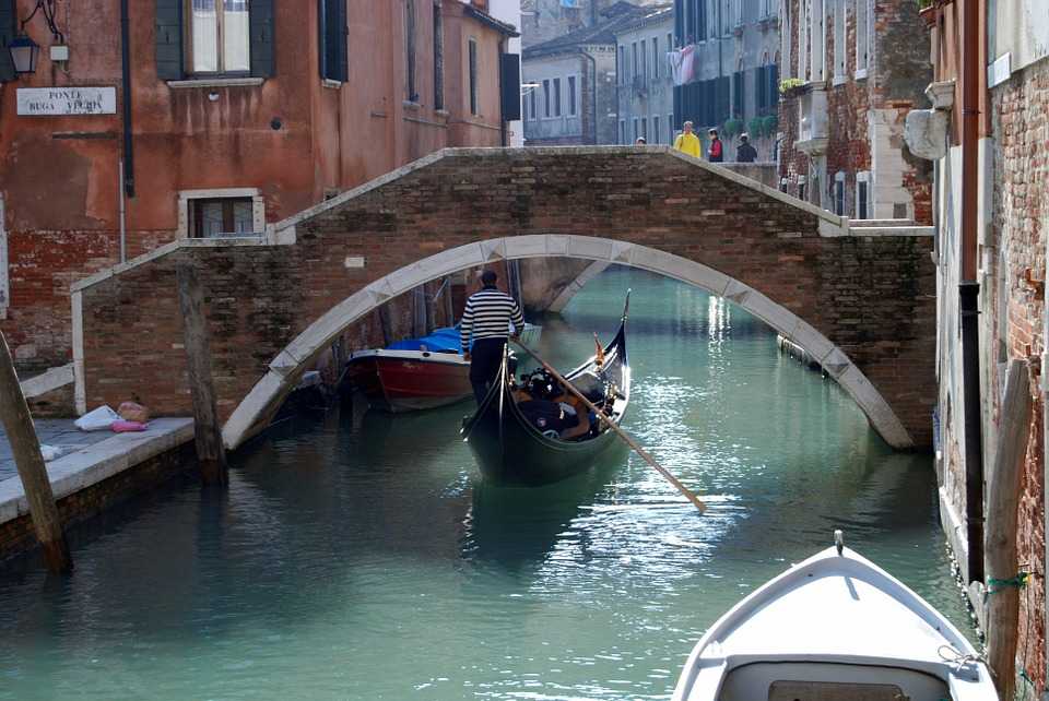 Мост вздохов, венеция. фото, история, где находится, как добраться, отели рядом – туристер.ру