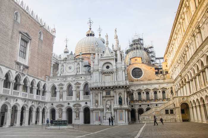 Дворец дожей в венеции, история, фото, адрес, часы работы - italyme