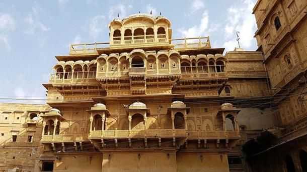 Отель нирадж джайсалмер (hotel neeraj jaisalmer), город джайсалмер, бронировать
