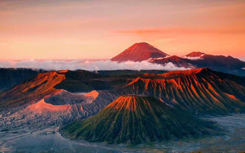 Вулканы в индонезии: названия, фото и описания :: syl.ru