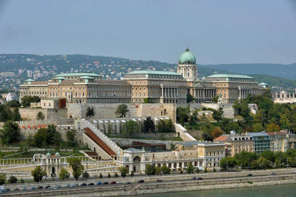 Будапешт буда