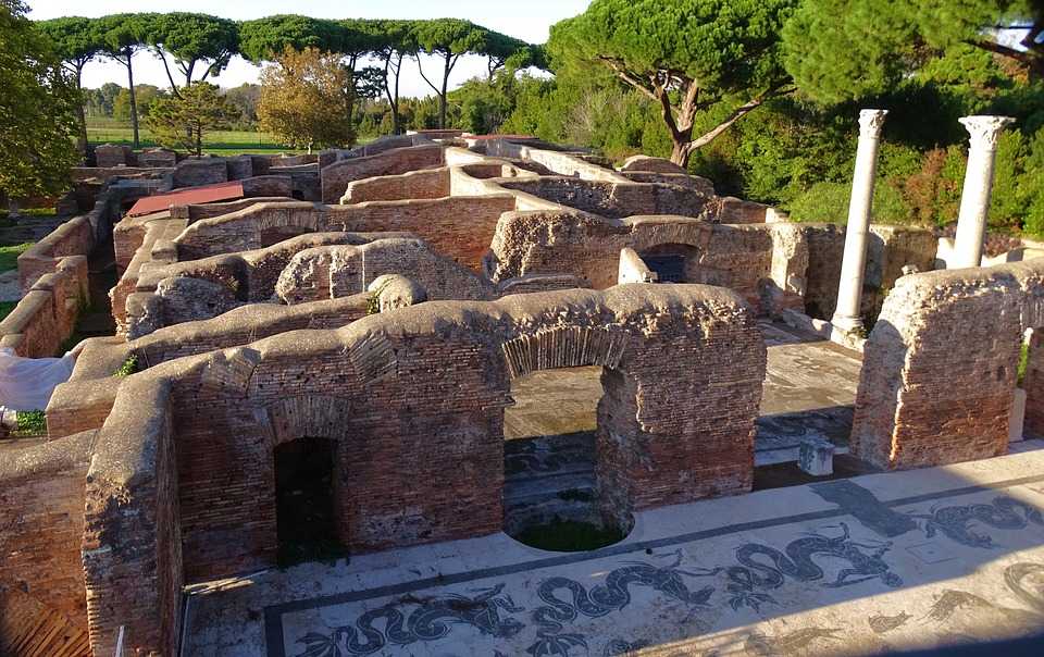 Античные руины остия антика