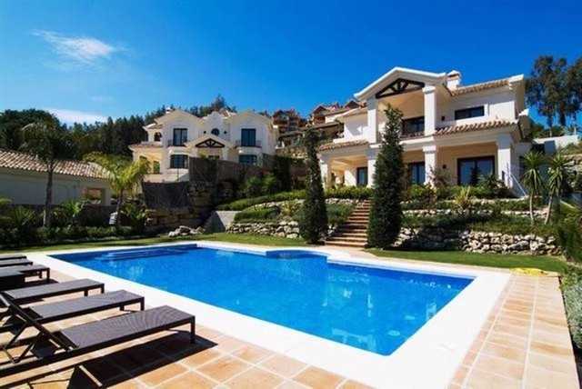 Дешевая недвижимость в италии черногория отель
