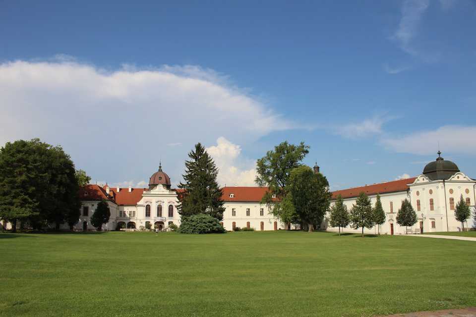 Замок гёдёлё (дворец грашшалковичей) (konigliches schloss godollo) - замки венгрии