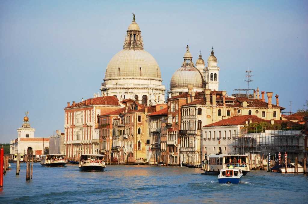 Галереи академии, венеция (италия): история, фото, как добраться, адрес
на карте и время работы в 2021 - 2022