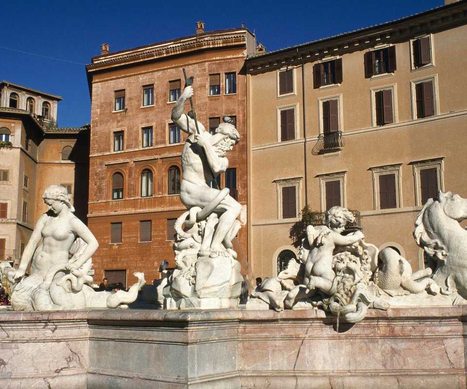 14 восхитительных итальянских площадей