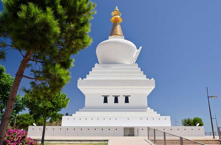 Ступа санчи № 2 -  sanchi stupa no. 2