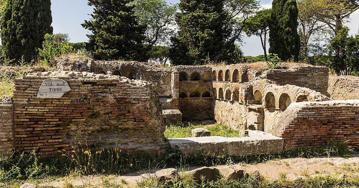 Остия антика - руины античного города под римом