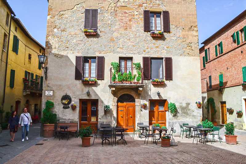 Тоскана – настоящий рай для путешественников, она способна удовлетворить самые разные их предпочтения. Тоскана, историческая местность Итальянской Республики, сердце эпохи Возрождения, расположена в центральной части страны.