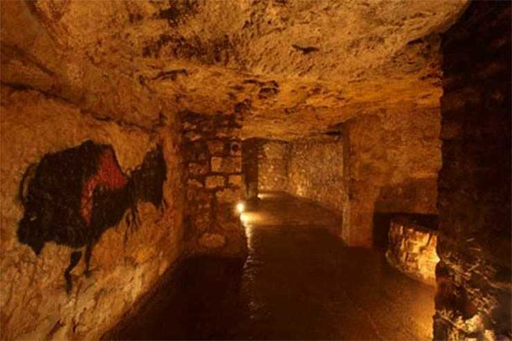 Подземный будапешт (пещеры и музеи)
