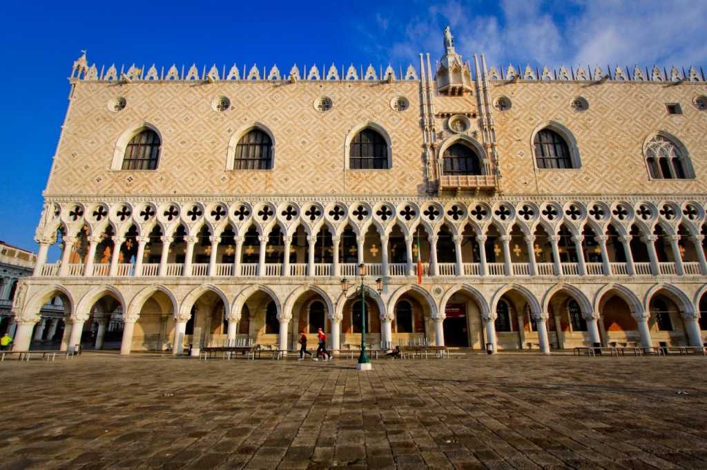 Дворец дожей в венеции: история, экспозиция и билеты
