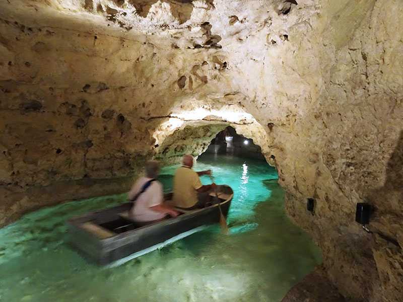 Будайский лабиринт, пещерная церковь: погружаемся в таинственные подземелья будапешта (венгрия)