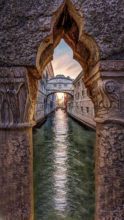 Мост вздохов в венеции – романтическое место с тёмным прошлым