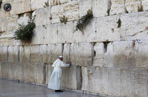 Стена плача в иерусалиме: что это, сбываются ли желания, где находится