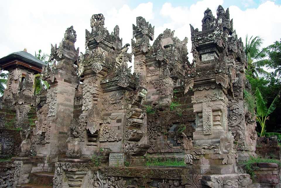 Храмовые комплексы прамбанана