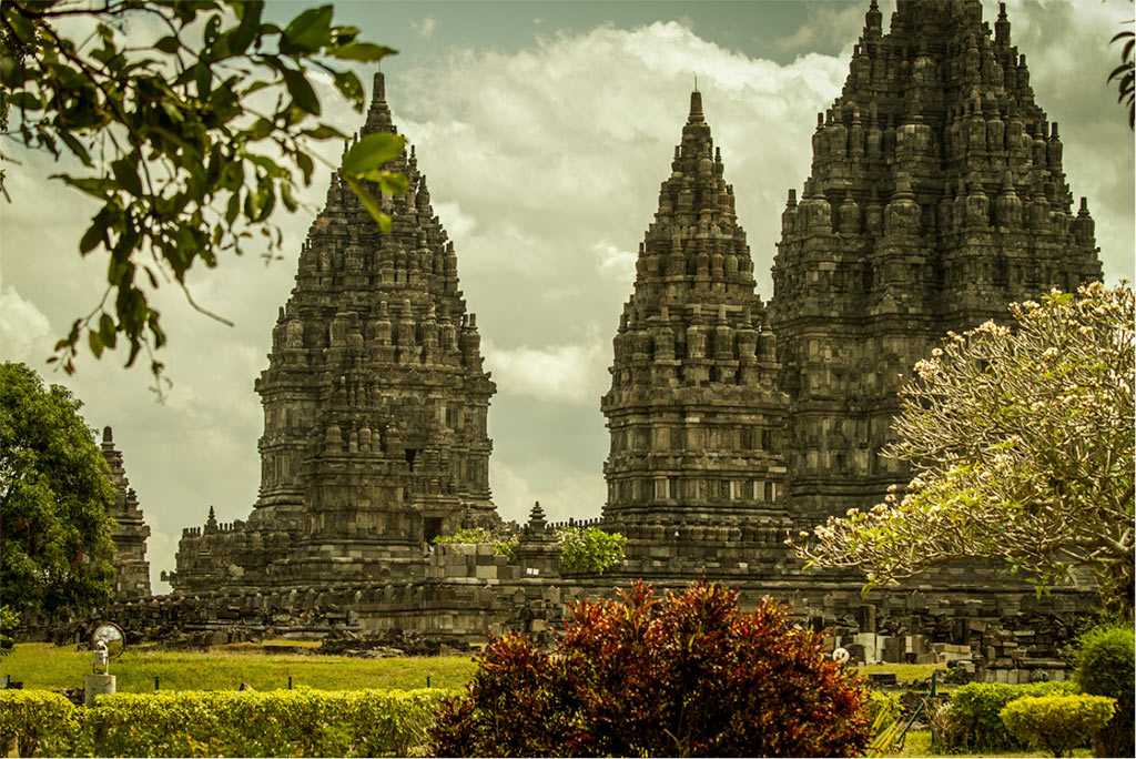 Храмы индонезии: 10 невероятных сооружений - сайт о путешествиях