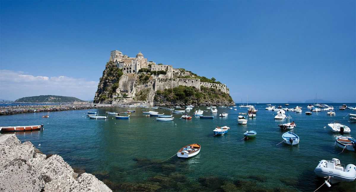 6 островов италии, которые местные оставили для себя
