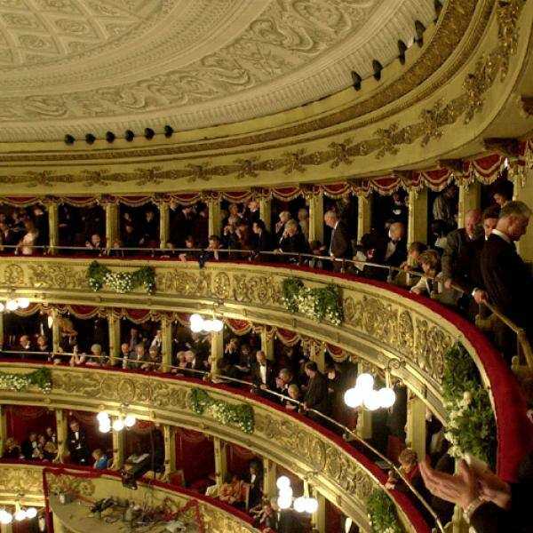 Театр la scala в милане: вся информация | милан10.ru - гид по городу