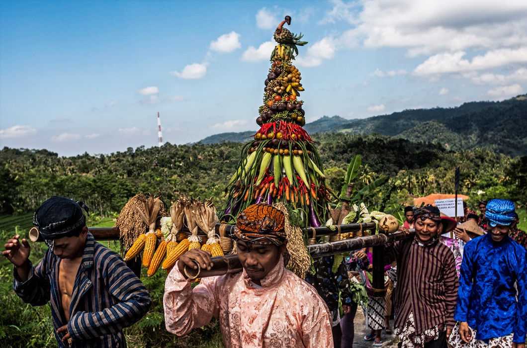 Особенности культуры населения индонезии, поразительные тайны и обычаи местных жителей