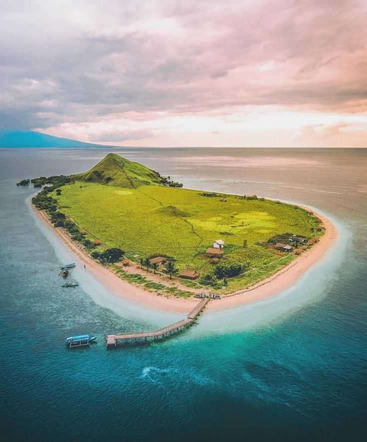 Сумбава (остров) — индонезия — планета земля