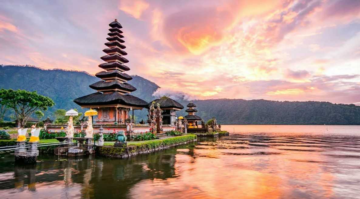 15 самых красивых достопримечательностей индонезии: факты, фото