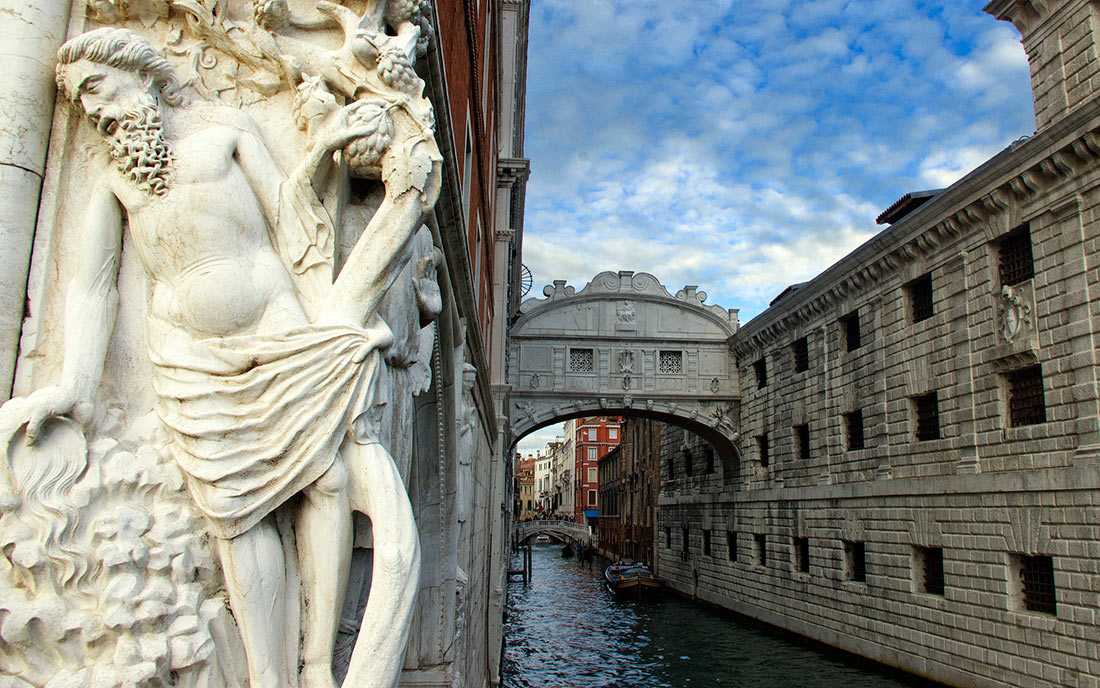 Мост вздохов в венеции