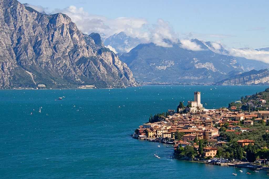 Жемчужина италии: все об отдыхе на озере гарда с фото