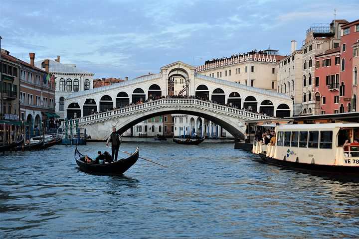 Мост риальто в венеции: архитектура и конструктивные особенности
