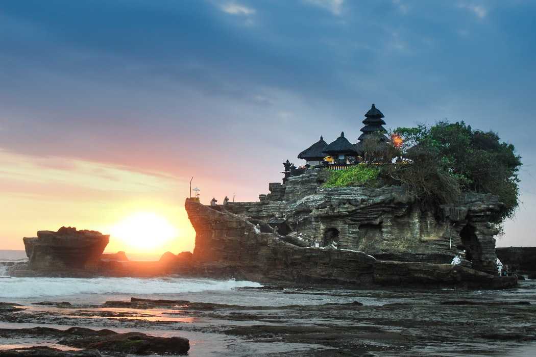 Историческая ценность индонезии – храм пура танах лот