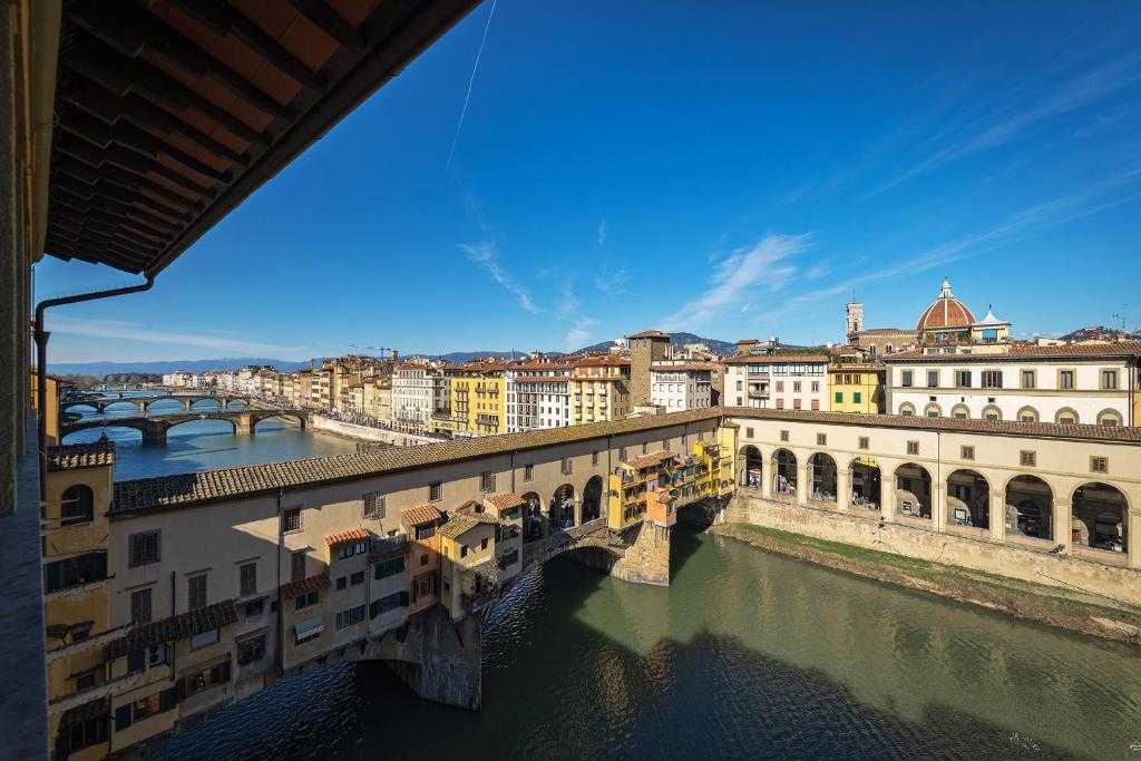 Мост "ponte vecchio" во флоренции | visit-plus туризм и путешествия