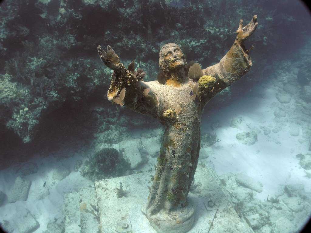 Христос бездны - christ of the abyss - abcdef.wiki