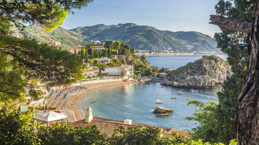 Таормина, италия — отдых, пляжи, отели таормины от «тонкостей туризма»