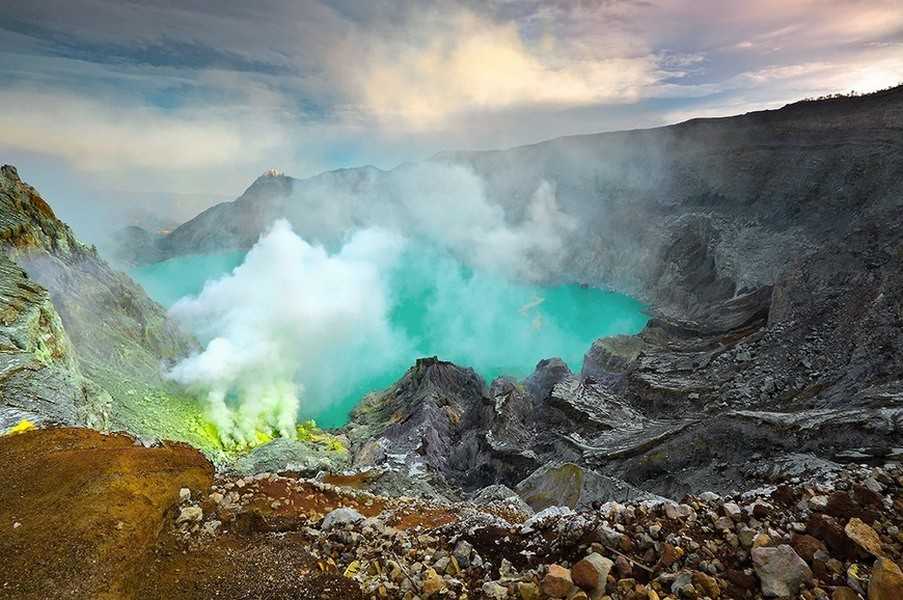 6 причин увидеть вулкан иджен (kawa ijen) на острове ява