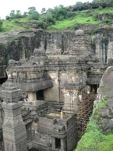 Пещерные храмы аджанты | мир чудес