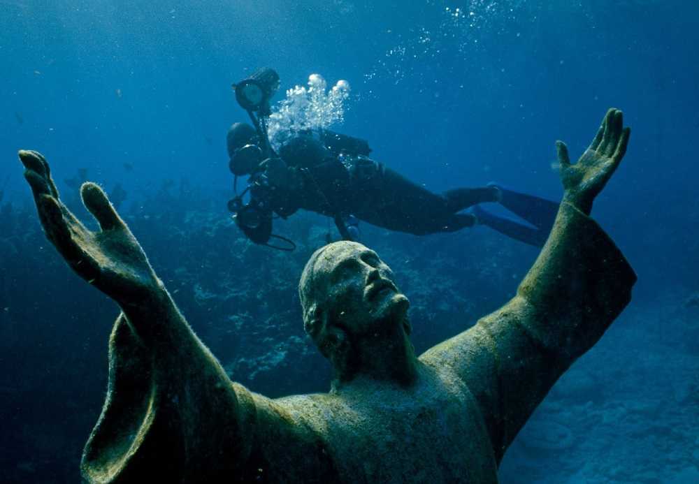 Топ лучших подводных музеев мира